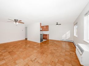 1233 Melville Road 60, East Farmingdale NY 11753