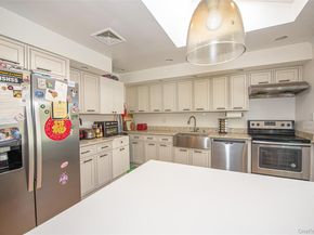 36 Middle Lane, Jericho NY 11753