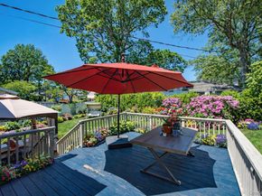 36 Middle Lane, Jericho NY 11753