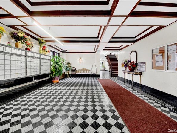 2925 Matthews Avenue 5H, Bronx NY 10467