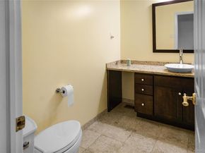 2860 Nicole Court, Oceanside NY 11572