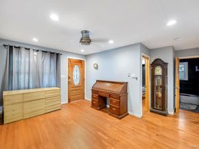 260 Springdale Drive, Ronkonkoma NY 11779