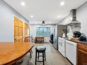 260 Springdale Drive, Ronkonkoma NY 11779