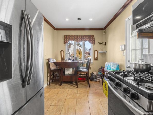 938 Wallace Avenue, North Baldwin NY 11510