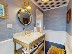 15 Walnut Avenue, East Quogue NY 11942