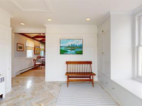 15 Walnut Avenue, East Quogue NY 11942