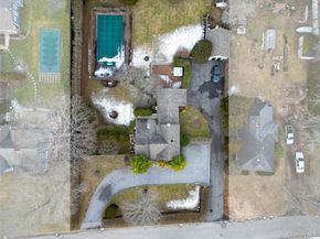 15 Walnut Avenue, East Quogue NY 11942