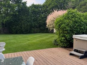 15 Walnut Avenue, East Quogue NY 11942