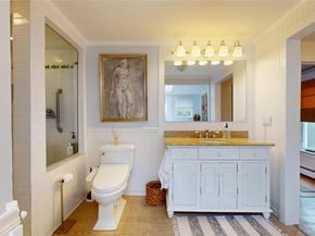 15 Walnut Avenue, East Quogue NY 11942