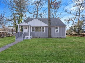 540 Mitchell Street, Uniondale NY 11553