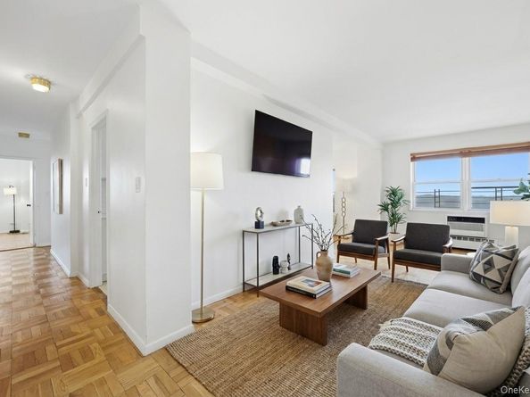 5500 Fieldston Road 8AA, Bronx NY 10471