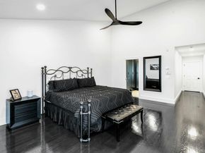 304 Aerie Court, Manhasset NY 11030