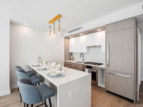 38-20 Parsons Boulevard 614, Flushing NY 11354