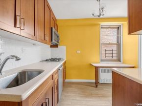 61-20 Grand Central Parkway C303, Forest Hills NY 11375