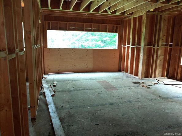 4 Taxter Ridge Lane, Irvington NY 10533