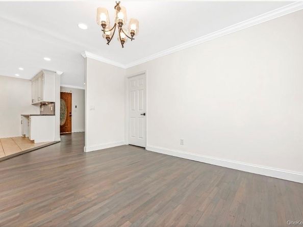 59 Nelson Road, Selden NY 11784