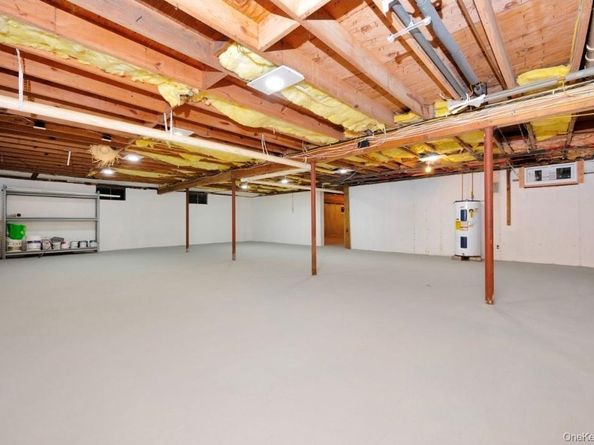 59 Nelson Road, Selden NY 11784