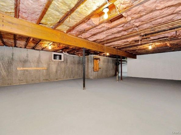 59 Nelson Road, Selden NY 11784