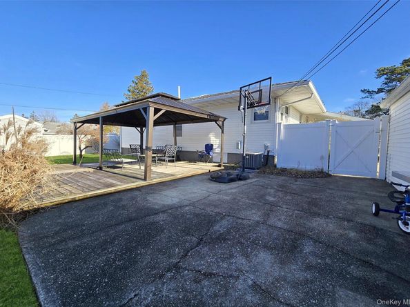 6 Virginia Road, Centereach NY 11720