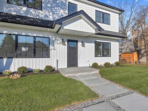 24 Rim Lane, Hicksville NY 11801