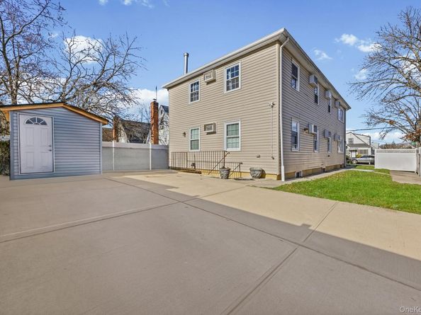 23938 147th Drive, Rosedale NY 11422