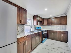 100-35 204th Street, Hollis NY 11423