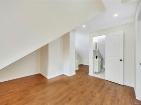 100-35 204th Street, Hollis NY 11423