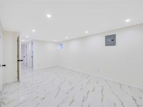 100-35 204th Street, Hollis NY 11423