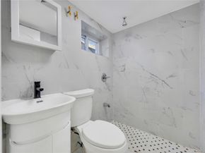 100-35 204th Street, Hollis NY 11423