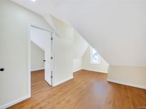 100-35 204th Street, Hollis NY 11423