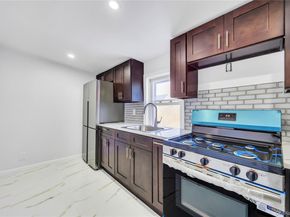 100-35 204th Street, Hollis NY 11423