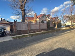 4020 249th Street, Little Neck NY 11363