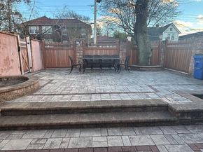 4020 249th Street, Little Neck NY 11363