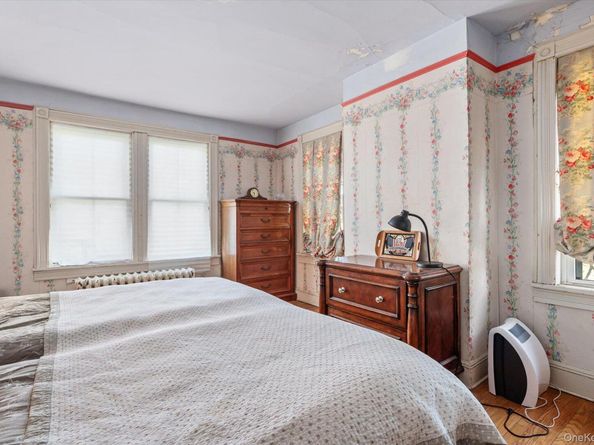 183 Oldfield Avenue, Amityville NY 11701