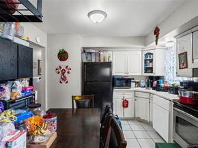 40 Fairview Drive, Shirley NY 11967