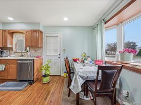 11 Crescent Street, Oyster Bay NY 11801