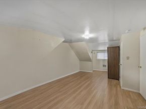 11 Crescent Street, Oyster Bay NY 11801