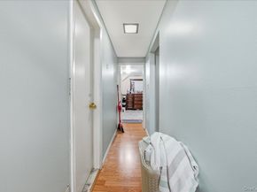 11 Crescent Street, Oyster Bay NY 11801