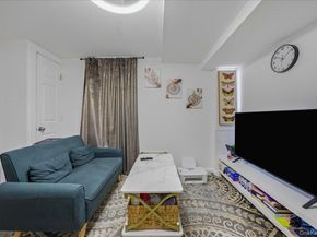 11 Crescent Street, Oyster Bay NY 11801