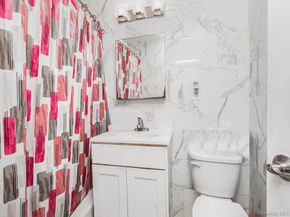 829 Adee Avenue 2L, Bronx NY 10467