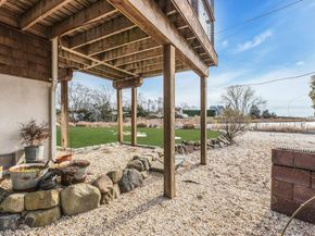 7 Springville Circle, Hampton Bays NY 11946