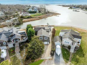 7 Springville Circle, Hampton Bays NY 11946