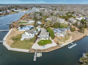 7 Springville Circle, Hampton Bays NY 11946