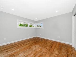 33 Ball Park Lane, Hicksville NY 11801