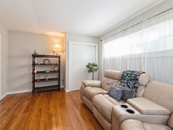 107 S Country Road, East Patchogue NY 11772