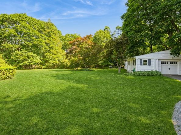 107 S Country Road, East Patchogue NY 11772