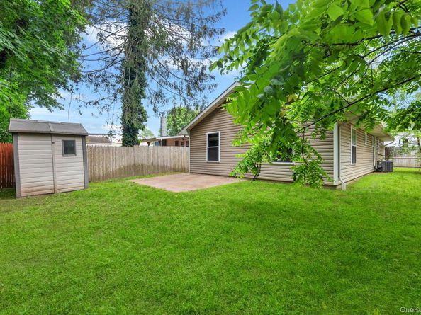 30 Harding Road, Ronkonkoma NY 11779