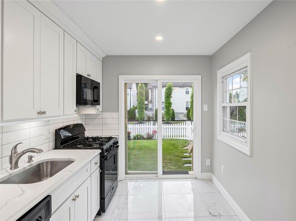 1859 George Court, Merrick NY 11566
