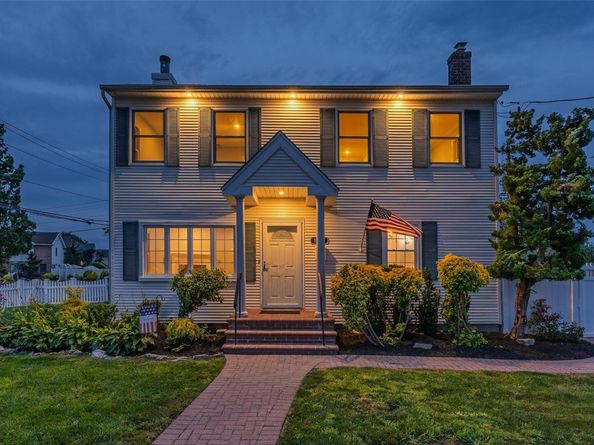1859 George Court, Merrick NY 11566