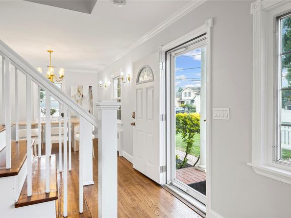 1859 George Court, Merrick NY 11566